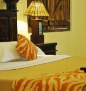 Courtyard House Hotel Kānha Екстериор снимка